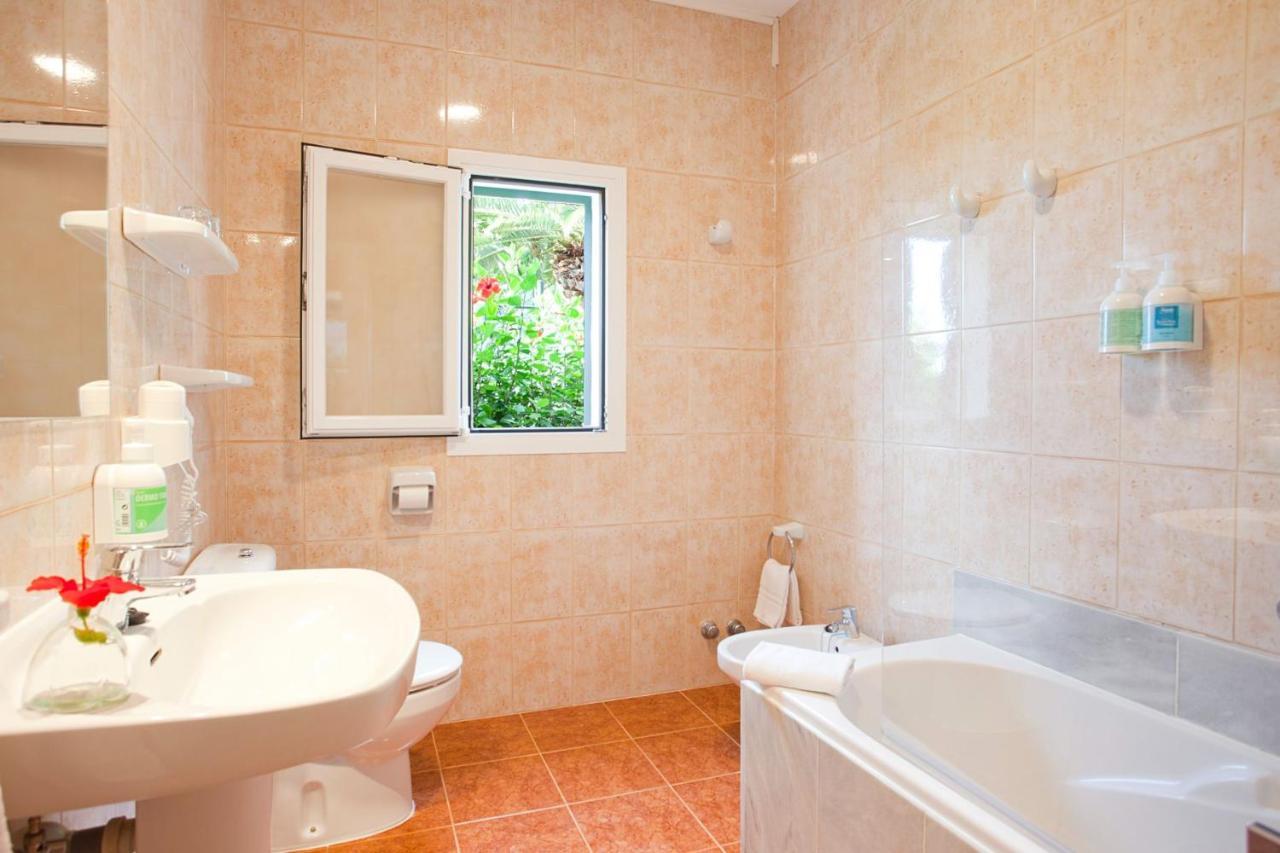 Apartamentos Cala Murada Tennis Kültér fotó