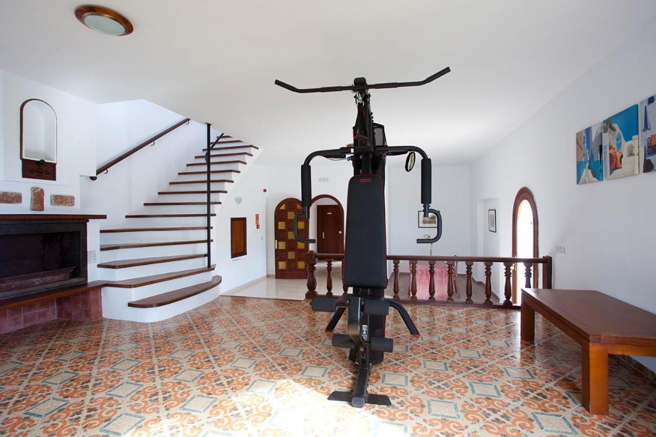 Apartamentos Cala Murada Tennis Kültér fotó