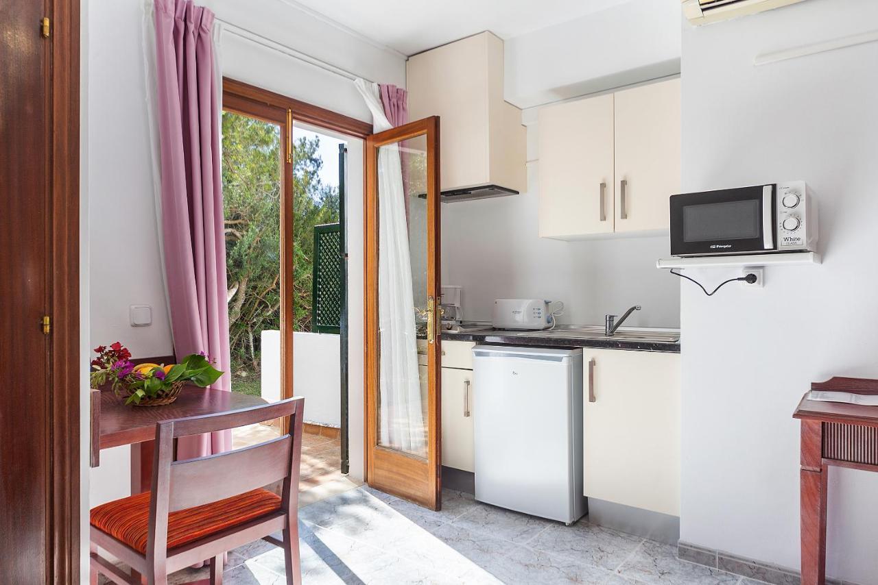 Apartamentos Cala Murada Tennis Kültér fotó