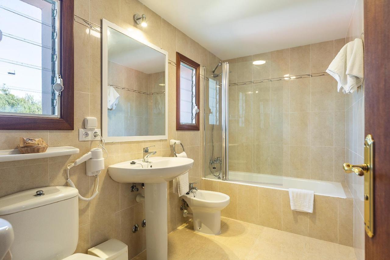 Apartamentos Cala Murada Tennis Kültér fotó